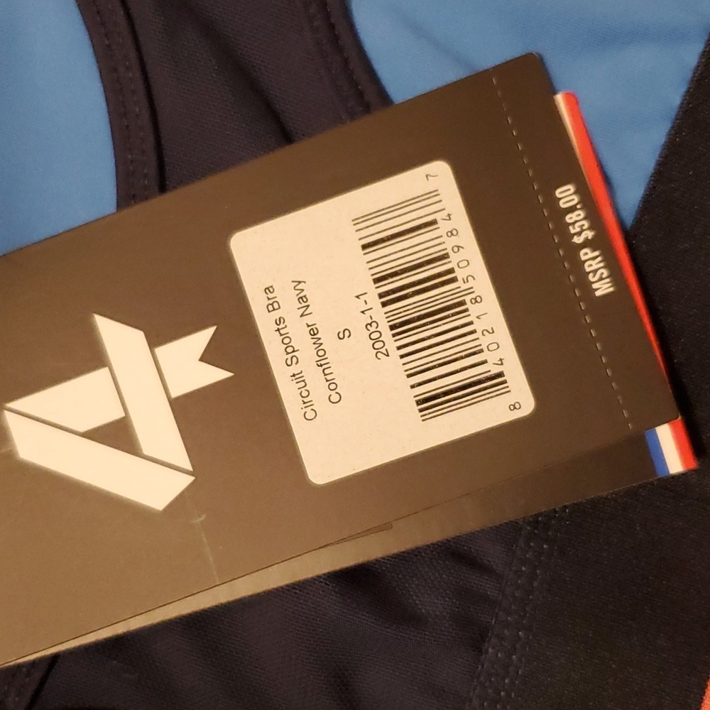 4LAPS Circuit sports bra. - Picture 6 of 6